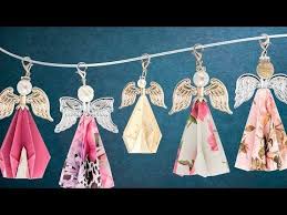 Ideen Mit Herz Perlen Engel Mit Kleidern Aus Faltpapier Origami Schutzengel Basteln Diy Youtube Origami Engel Schutzengel Basteln Engel Basteln
