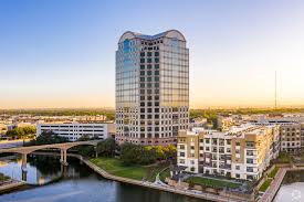 Whether you're traveling for business or to relax, find hotels in irving and book with our best price guarantee. 909 Lake Carolyn Pky Irving Tx 75039 Officeretail For Lease Loopnet Com