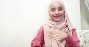 Saya dan abu kini dalam proses untuk bercerai. Hubungan Baik Demi Anak Hana Azraa