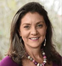 Sylvie Lam's Instagram, Twitter & Facebook