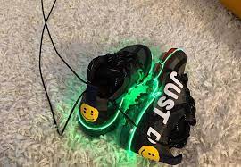 The first, in conjunction with cactus plant, is a whimsical take on the vapormax 2019. The Friends And Family Version Of The Cactus Plant Flea Market X Nike Air Vapormax 2019 Can Be Charged To Light Up Kicksonfire Com