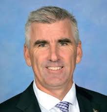 Malachy Cox's Instagram, Twitter & Facebook