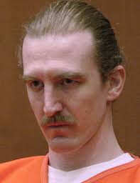 Wicked Attraction" Mother Knows Best (TV Episode 2008)