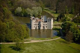 Plantentuin meise, dat is 92 ha wandelplezier in een betoverende groene oase van rust! Het Kasteel Van Bouchout Meise Www Robberechts Tv Mapio Net