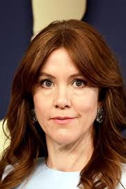 Belinda Bromilow's Instagram, Twitter & Facebook