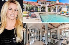Pin Op Photos Maison De Celebrites Stars