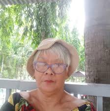 Yu Menglong's Mom finally brought her son home " On September 24 rumors say  that Yu Menglong's mother finally brought her son home....back to their  beautiful homeland Urumqi, Xinjiang.He's back to