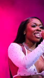 #Tink, #Threepiece , #UnitedCenter, #WhoIzJohnDoe, #SwankPR,  #WintersDiaryMusicFest, #Chicago, #LennyBee, #Mr81Hunnit, #LennyBeeTV,  🎥/Editor: Me, Lenny-Bee.com