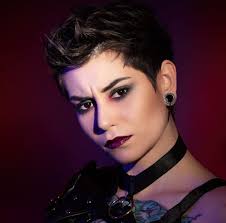 Typh'Hair & Makeup Artist