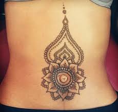 Nowadays, henna is a fashion trend, used by many women (and men). 30 Most Weird Mehndi Designs That Are Funny And Cute