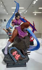 ストリートファイター PCS 春麗 13 スタチュー フィギュア（Amazon.co.jp: ストリートファイター PCS 春麗 ピンクの服  スタチュー フィギュア : おもちゃ）