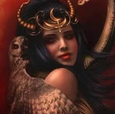 Konumuz Lilith bacım buyursunlar😅 Yahudi mitolojisinde adı geçen Lilith,  yaygın inanışa göre Hz. Adem'in ilk eşidir. Bunun dayanağı olarak Tevrat'ın  Tekvin bölümü gösterilir. Musevilerin kutsal kitabı olan Tevrat'ta, Hz.  Adem'in ilk eşinin