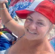 Fort Desoto Beach! 4 inch tulips!!