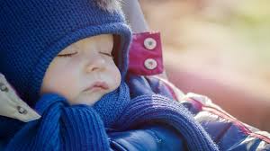 Wie bei erwachsenen wird schnupfen bei neugeborenen und säuglingen häufig durch eine infektion der. Baby Schnupfen Ursachen Tipps Und Hausmittel Bei Sauglingsschnupfen Hallo Eltern