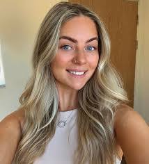 Amie Jade's Instagram, Twitter & Facebook