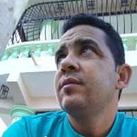 60+ "Elvis Robles" profiles