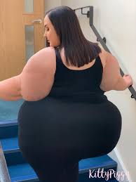 A Saucerful Of Harrys Content - Page 6 - Curvage