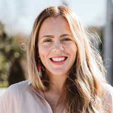 You Are Free: Be Who You Already Are: Lyons, Rebekah, Ann Voskamp:  9780310369387: Amazon.com: Books