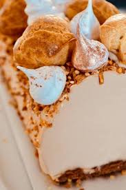 Buche Noel Comme Un Paris Brest Praline Citron Buche De Noel Nourriture Alimentation