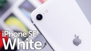 Procură smartphone apple iphone se 2020 de 128 gb alb, in chisinau, balti și orașele moldovei din online magazinul enter apple authorized reseller. White Iphone Se Unboxing First Impressions Youtube