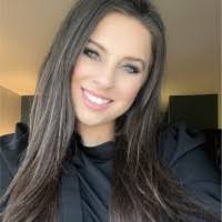 Kristina Holcomb's Instagram, Twitter & Facebook