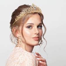 Amazon.com: Tigeen 20 Pcs Crystal Tiara Crowns Princess Crown for Women  Crown with Combs Rhinestone Princess Tiara Bride Crown for Birthday Party  Bridal Wedding Prom Hair Accessories(Gold) : Beauty & Personal Care