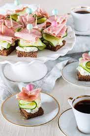 8 Baby Shower Food Ideas That Ll Have Your Mouth Watering Tea Party Food English Tea Party Tea Party Sandwiches