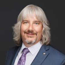 Edward Jones is pleased to welcome Financial Advisor Lisa Mabasa.