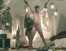 CFNM femdom - ThisVid.com