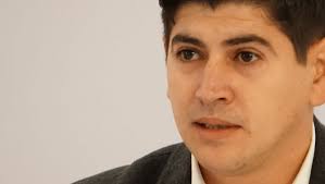 Check spelling or type a new query. Cate Din Cele 3 618 Posturi Din PrimÄƒriile CÄƒrÄƒÈ™ene Sunt Ocupate De AngajaÈ›i Care Taie FrunzÄƒ La Caini Resita Ro