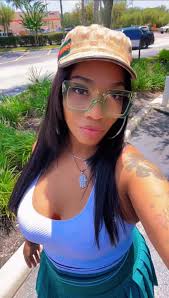 My birthday tomorrow so why not?☺️💙💙 It's an Aquarius thang ♒️☺️💙 38  loading👑......2/10