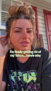 Veronica Mobley's Instagram, Twitter & Facebook