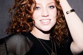 Jess Glynne Don T Be So Hard On Yourself Jess Glynne Singer Jess Glynne Makeup Routine Singer