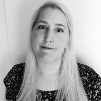 Benny Stark's Instagram, Twitter & Facebook