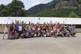 En esta página campamentos recreativos se muestran las empresas de la rama:. En Icalma Junaeb Araucania Realizo El Lanzamiento De Campamentos Recreativos De Lonquimay Verano 2016 Junaeb Junaeb