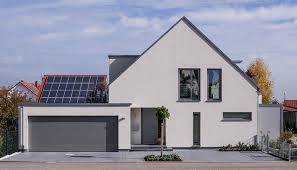 Das moderne satteldachhaus mit seinen verschiedenen dachneigungen eröffnet ihnen. Satteldach Haus Giebelansicht Skandinavisch Hauser Sonstige Von Kitzlingerhaus Houzz