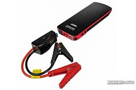 Tutte le batterie marchiate casa della batteria sono coperte da 2 anni di garanzia. Batteria Scarica Auto Ferma Consigli Come Ricaricarla E Mettere In Moto Newsauto It