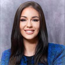 It is with a heavy heart that I Chef Michelle, announce the closing of  South Texas Sushi. I want to first of all thank all our loyal patrons  ,customers,friends,family , for all