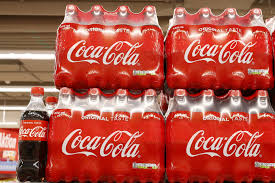 Depuis plusieurs mois, ce sont les géants de la malbouffe , coca cola et mac donald's qui souffrent de cette tendance, avec comme conséquence une diminution de leur chiffre d'affaires. Le Confinement A Fait Chuter Les Ventes De Coca Cola Hors Des Foyers La Presse