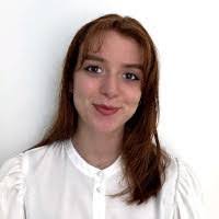 Laura Dollinger's Instagram, Twitter & Facebook