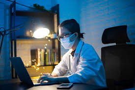 Quelles sont les reconversions possibles après infirmiere ? Infirmiere De Nuit Ce Qui Va Changer Avec Le Confinement Nocturne Blog De Medicalib