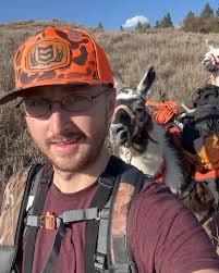 Had a blast Elk hunting this week in Idaho with my Dad and some friends.  Saw a couple rag horns, a satellite bull, and a big monster. His body  looked like it was 3x the size of his cows. Too far out ...
