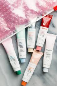 Before i discovered this little balm, i'd been struggling to find a formula that i could use on my lips, cuticles, knuckles, and elbows with equal. Glossier Balm Dotcom Review Swatches Worth The Hype The Skincare Edit