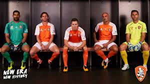 Brisbane roar reveal their 2018/19 home kit by umbro. Kit Launch Roar Unveils New Hyundai A League Strip Myfootball