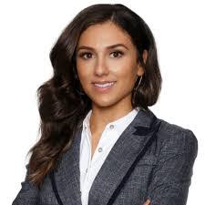 Cassandra Messina's Instagram, Twitter & Facebook