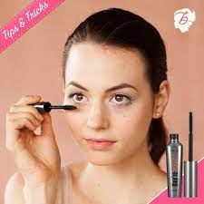 The Secret To Unbelievably Long Lashes The Wand Of Our They Re Real Mascara For A Doe Eyed Look T Benefit Cosmetics Benefit Beauty Favorite Makeup Products
