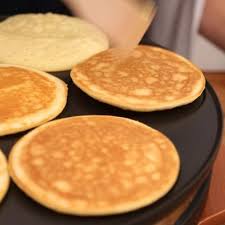 Les Meilleurs American Pancakes Recette De Les Meilleurs American Pancakes Marmiton En 2020 Recettes De Cuisine Alimentation Recette
