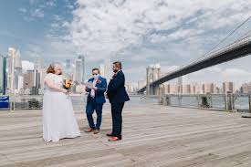 The wedding photographer danila mednikov's blog contains recent weddings and stories that danila has shot in new york(broklyn and manhattan) and worldwide. Your Guide To Eloping In Brooklyn Bridge Park Dumbo Elopement Tips