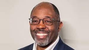 Urban One Hires Tony Robinson as VP