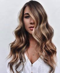 It is such a nice shade that looks fabulous on brown hair. Brunette Hair With Blonde Underneath 25 Fabulous Looks With Blonde Highlights On Brown Hair Samsungschu740ringtone63854